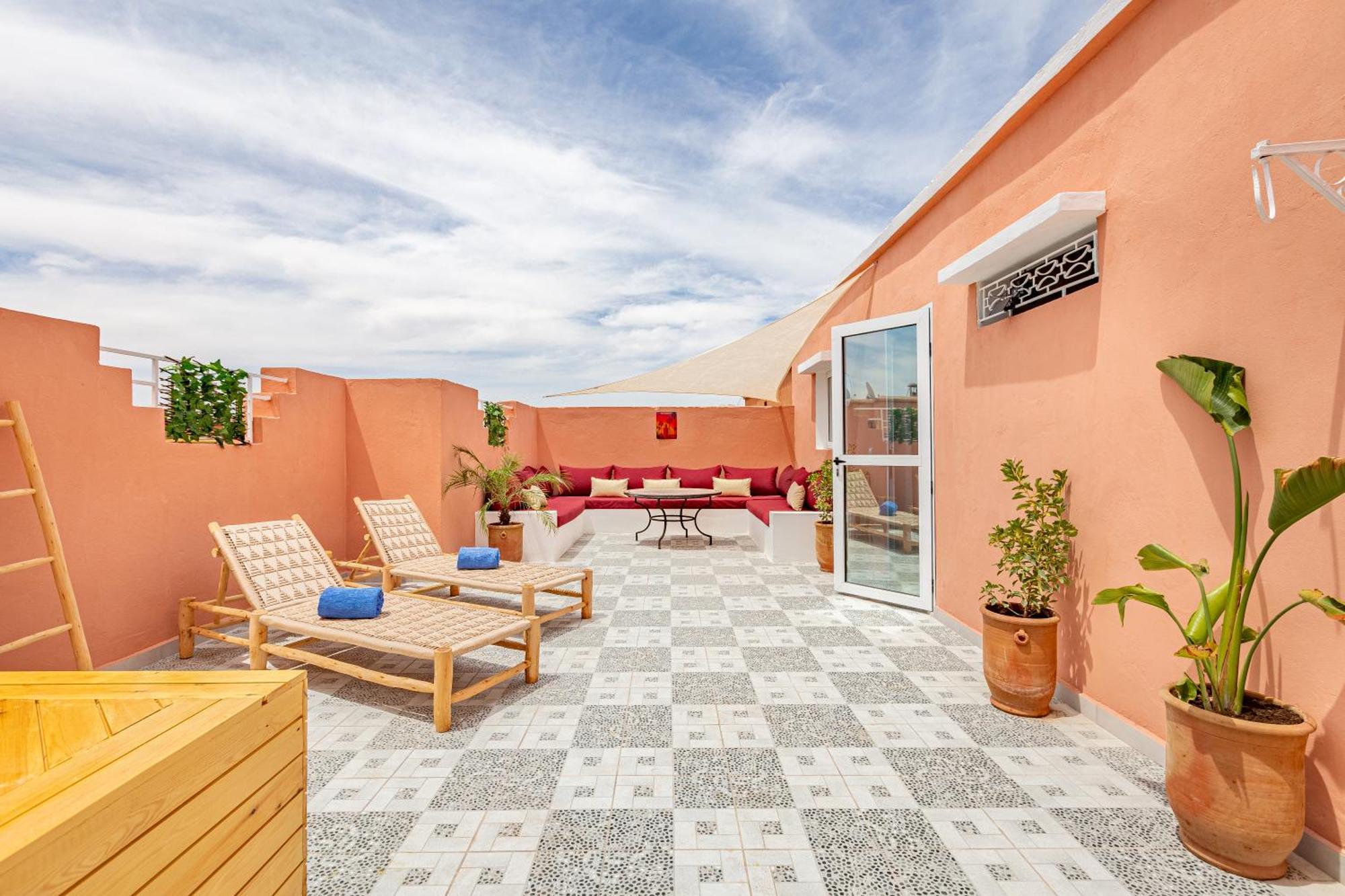 Riad Elegant Et Convivial, Piscine Chauffee & Spa, Familles & Couples マラケシュ エクステリア 写真
